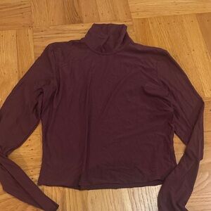 Commando Maroon Turtleneck
